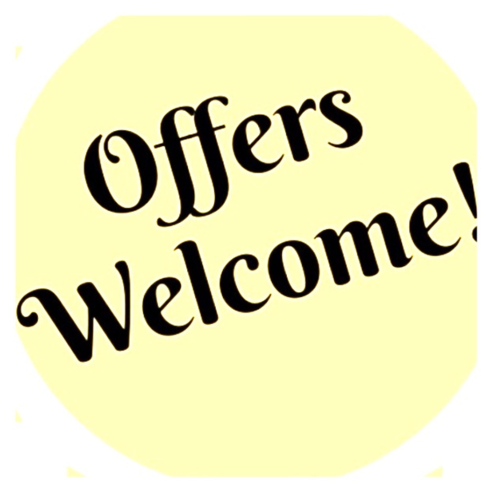 FEEL FREE TO MAKE AN OFFER on ANY ITEM!!